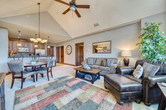 Luxury Riverstone Condo with Patio and Rooftop BBQ - Image 5