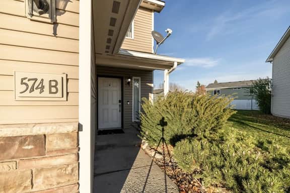 Pet-Friendly Townhome Near Corbin Park - Image 3