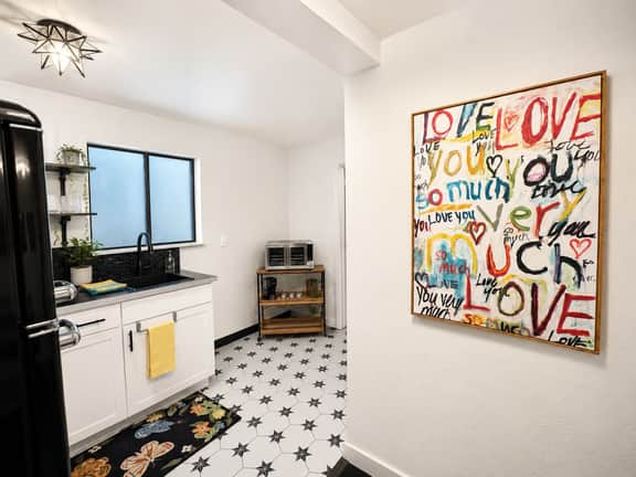 The Creative Escape With Community Canvas Loft - Image 4