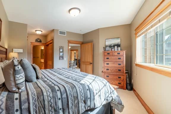 Riverstone Condo w/ Private Balcony & River Views - Image 5