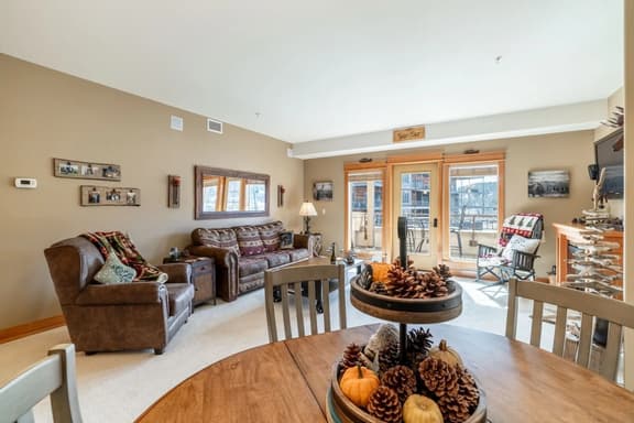 Riverstone Condo w/ Private Balcony & River Views - Image 1